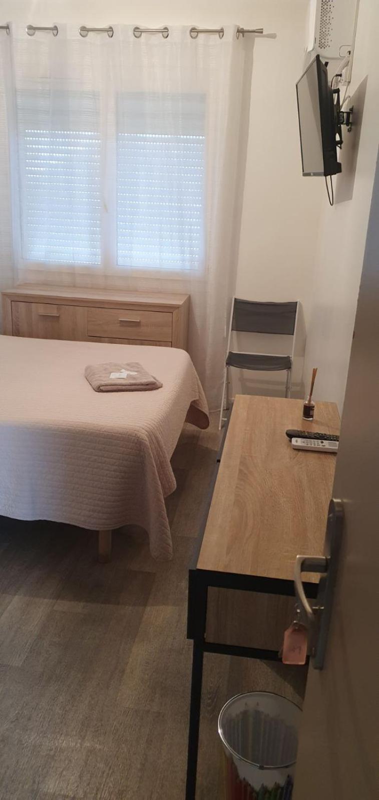 Hotel Restaurant Calypso Fos-sur-Mer Zewnętrze zdjęcie