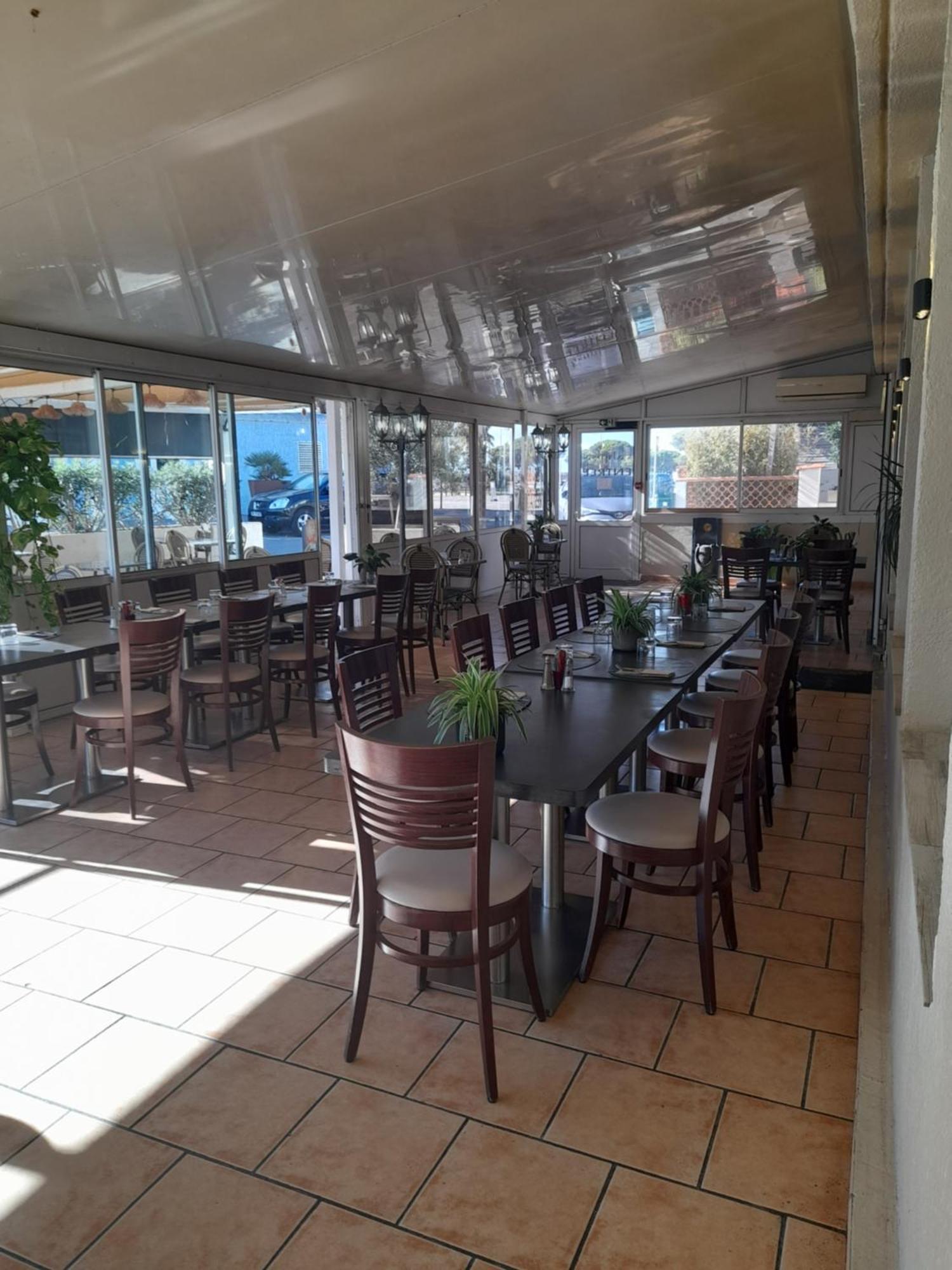 Hotel Restaurant Calypso Fos-sur-Mer Zewnętrze zdjęcie