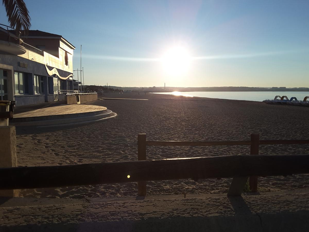 Hotel Restaurant Calypso Fos-sur-Mer Zewnętrze zdjęcie