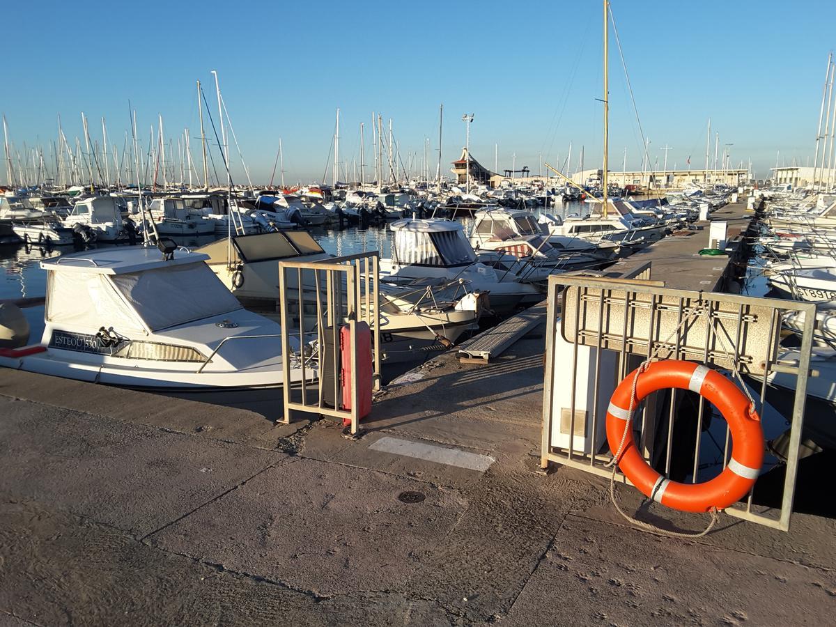 Hotel Restaurant Calypso Fos-sur-Mer Zewnętrze zdjęcie