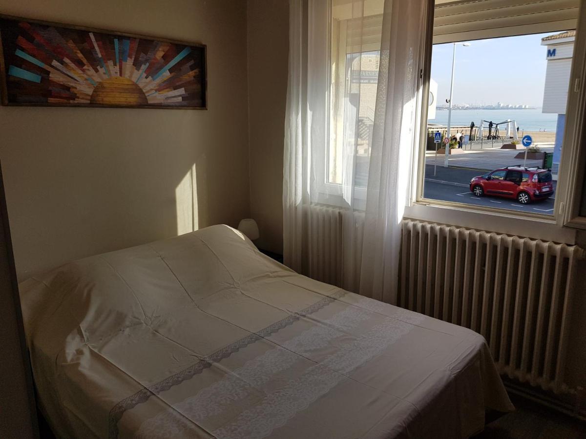Hotel Restaurant Calypso Fos-sur-Mer Zewnętrze zdjęcie